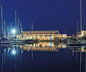 ATHENS-BY-NIGHT-PRIVATE-TOUR-MIKROLIMANO